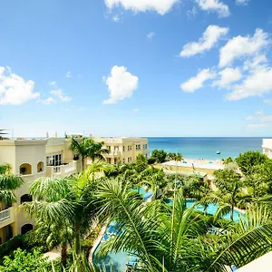 The Hamilton & Nevis
